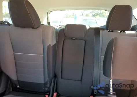 2014 Ford Escape Se z USA, uszkodzony, nr VIN 1FMCU0G99EUD50373